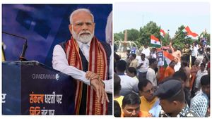 பதறிய மோடி.. பேச்சுக்கு நடுவே கண்முன்னே மயங்கி விழுந்த நபரால் பரபரப்பு! பிரதமர் செய்த உதவிய பாருங்க