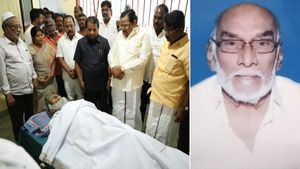 95 வயதில் காட்பாடி மஜீத் மரணம்! பழசை மறக்காத துரைமுருகன்! நேரில் சென்று கண் கலங்கியபடி அஞ்சலி!