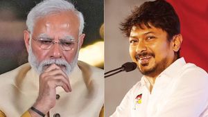 ஆமா.. திமுக ஆட்சியில் வாழ்வது கருணாநிதி குடும்பம் மட்டும் தான்! விமர்சித்த மோடிக்கு, உதயநிதி பதிலடி 