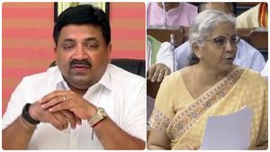 கடன் வாங்குவதில் தமிழகம் முதலிடமா? நிர்மலா சீதாராமன் கூறியது சரிதானாம்! ஆனால் பிடிஆர் வைத்த ட்விஸ்ட் 