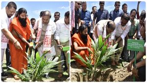  மத்திய பாஜக அரசு, பதஞ்சலி, கோத்ரேஜ்- மெகா பாமாயில் சாகுபடி- தமிழகத்தில் ஊடுருவல்- அஸ்ஸாம் எதிர்ப்பு!