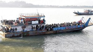 “வாவ்” தமிழ்நாடு அரசு.. ஜெயம் ரவிபோல் படகில் இலங்கை டூர் போகலாம்! நாகையில் ரியல் பொன்னியின் செல்வன் 