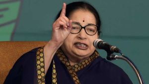 சொத்து குவிப்பு.. வைரம், முத்து 44 ஏசிகள்.. ஏலத்தில் ஜெயலலிதா சொத்து.. பட்டியல் ரெடி 