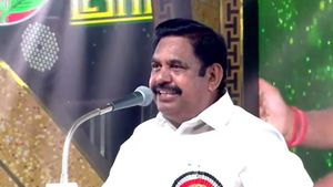பொய் பேசுபவன் இல்லை இந்த பழனிசாமி.. சாதித்து காட்டுபவன்.. திமுகவுக்கு பொய்தான் மூலதனம் - எடப்பாடி 