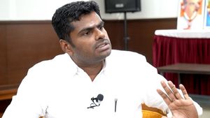பாஜகவிற்கு இது சவாலான நேரம்.. சில நபர்களை எதிர்க்கும் நிலைப்பாட்டை எடுக்கனும்.. அண்ணாமலை பேச்சு 