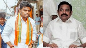 அதிமுக- பாஜக கூட்டணி முறிவு குறித்து ஊரே பேசுது.. ஆனா அண்ணாமலை மட்டும் பேச மறுக்கிறாரு பாருங்க 