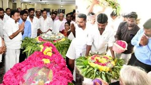 திருச்சியில் நெகிழ்ச்சி: உடல் உறுப்பு தானம் செய்த ஆட்டோ டிரைவர், பாதிரியார்.. அரசு சார்பில் மரியாதை! 
