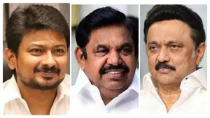 அவர் போகட்டும்.. அப்பறம் பாருங்க! உதயநிதி சொன்னதை கவனிச்சீங்களா? எடப்பாடிக்கு எதிராக பின்னப்பட்ட வலை 