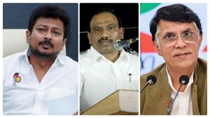 உதயநிதி, ஆ.ராசா கருத்தில் உடன்பாடில்லை.. பட்டென சொன்ன காங்கிரஸ் தலைவர்: திரும்பிப் பார்க்கும் திமுக! 