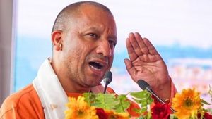 சிறு குறு, நடுத்தர தொழில்களை வளர்த்தெடுக்கும் மாநிலமாக உ.பி உள்ளது! குடியரசுத் தலைவர் பெருமிதம் 