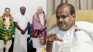  பாஜக கூட்டணிக்கு எதிர்ப்பு: கர்நாடகா குமாரசாமி ஜேடிஎஸ் உடைகிறதா? காங்கிரஸுக்கு எம்எல்ஏக்கள் தாவல்? 