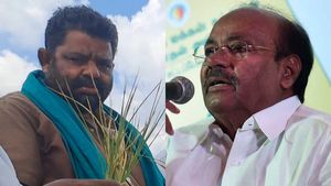 பயிர்கள் கருகியதால் உயிரிழந்த விவசாயி.. ராஜ்குமாருக்காக காவிரி தாயே கண்ணீர் வடிப்பாள்- பாமக ராமதாஸ் 