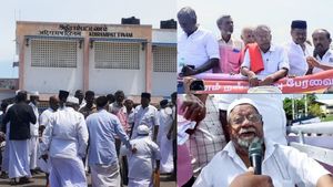 திமுகவுடன் ஒரே அணி.. பாஜகவை பந்தாடிய அதிமுக நிர்வாகி! அதிராம்பட்டினத்தில் ரயிலுக்காக போராட்டம் 