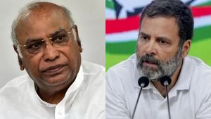 ஜி20 உச்சி மாநாடு: ஜனாதிபதி அளிக்கும் விருந்தில் மல்லிகார்ஜூன கார்கே புறக்கணிப்பு.. சீறிய ராகுல்! 