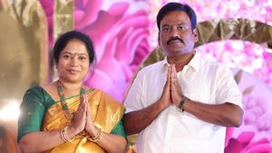 2001வரை நானும் சாதாரண குடும்பத் தலைவி தான்! உற்சாகம் குறையாத அதிமுக மாவட்டச் செயலாளர் ஜெயசுதா! 