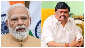 மோடி என்ன அறிவிக்கப் போகிறாரோ.. அச்சத்தில் பல மாநில முதல்வர்கள்.. சொல்கிறார் ராஜேந்திர பாலாஜி 