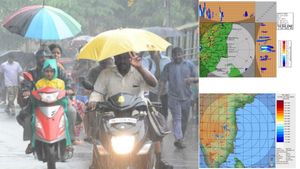 ராத்திரி 10 மணி வரை மழை கொட்டப்போகுது.. சென்னை, மதுரை உள்பட 27 மாவட்டங்களுக்கு வானிலை மையம் அலர்ட்! 