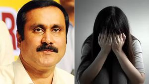 6ம் வகுப்பு சிறுமிக்கு 9, 10வது மாணவர்கள் பாலியல் தொல்லை.. நரகமான அரசு பள்ளி - அன்புமணி கண்டனம் 
