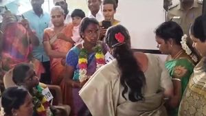 ஆண் குழந்தை பிறந்தால் முதல்வரின் பெயர் வைப்பேன்..சமுதாய வளைகாப்பு நிகழ்ச்சியில் கர்ப்பிணி நெகிழ்ச்சி 