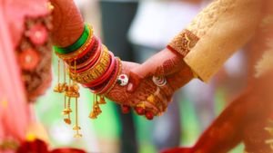 தாலி கட்ட போகும் நேரத்தில் குறுக்கே வந்த போலீஸ்.. திருமண வீட்டில் டிவிஸ்ட்! சினிமாவே தோத்துடும் போல 