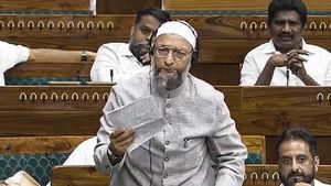  மகளிர் இட ஒதுக்கீடு மசோதாவிற்கு எதிராக ஓட்டு போட்டது ஏன் தெரியுமா? இதுதான் காரணம்.. ஓவைசி விளக்கம் 