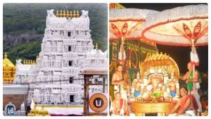 திருப்பதி பிரம்மோற்சவம் கொடியேற்றம்.. பூலோக வைகுண்டமாக ஜொலிக்கும் திருமலை.. குவியும் பக்தர்கள் 
