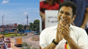 தஞ்சாவூரே மிரண்டுடுச்சே.. சட்டென எழுந்து நின்ற 