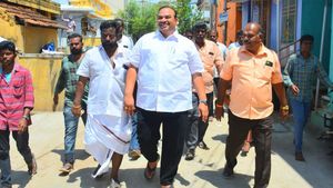 அந்த ஊரில் அவர் பிரபல அரசியல்வாதி! அதுவும் ஆளுங்கட்சி நகரச் செயலாளர்! திமுக MLA சொன்ன குட்டிக்கதை! 