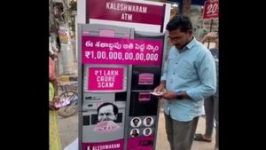 கர்நாடகாவில் 'பேசிஎம்' சக்சஸ்.. இப்ப தெலங்கானாவில் 'ஏடிஎம்'.. கேசிஆருக்கு ஸ்கெட்ச் போட்ட காங்கிரஸ் 