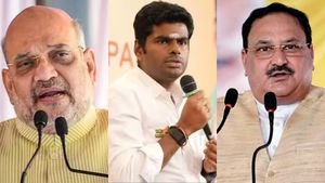 பிடி கொடுக்காத அதிமுக.. அடுத்து என்ன? அமித்ஷா, ஜேபி நட்டாவுடன் பாஜக தலைவர் அண்ணாமலை சந்திப்பு 