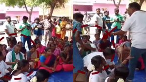 கிராமசபை கூட்டம்.. கேள்வி கேட்ட விவசாயியை எட்டி உதைத்த ஊராட்சி செயலாளர்.. பாய்ந்தது ஆக்‌ஷன் 