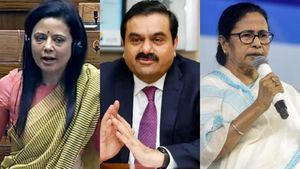 வசமாய் சிக்கிய மஹுவா மொய்த்ரா? அதானி பற்றி கேள்வி கேட்க பணம் வாங்கிய புகார்.. விலகி நிற்கும் மம்தா? 