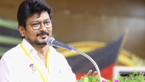  நீட் எதிர்ப்பில் கூட நில்லுங்க.. எல்லா பெருமையையும் அதிமுகவுக்கே கொடுத்துடுறோம்.. உதயநிதி அழைப்பு!