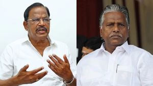 மீண்டும் ஒன்று சேரும் அதிமுக-பாஜக? குட்டையைக் குழப்பிய வி.பி.துரைசாமி.. பட்டென மறுத்த கேபி முனுசாமி!