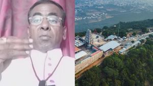 சென்னிமலை.. பாதிரியார் திரும்ப திரும்ப சொல்லும் 'பின்னணியில் கலவர கும்பல்' - அரசு நடவடிக்கை பாயுமா? 