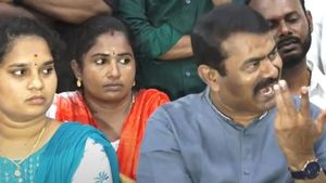 அதிமுக+நாம் தமிழர் கூட்டணி? அழைப்பு விடுத்த எடப்பாடி பழனிசாமி.. சொன்ன பதில் என்ன? சீமான் பரபர தகவல்!