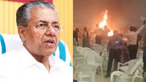  கேரளா குண்டு வெடிப்பு- பலி 3 ஆக அதிகரிப்பு- மத்திய அமைச்சர் ராஜீவ் மீது நடவடிக்கை- பினராயி விஜயன் 