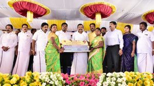 மலைக்கோட்டையே புத்தம் புது வாசம் வீச போகுது! இந்த தொழிற்சாலை வருதா? சீனியர் அமைச்சரின் முக்கிய தகவல் 