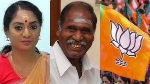  புதுவை முதல்வர் ரங்கசாமிக்கு 'ஆப்பு'? சந்திரபிரியங்காவை 'ஷிண்டே'வாக்க கொம்பு சீவும் அந்த பாஜக 'தலை'?