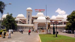  சேலம் பெரியார் பல்கலை.யில் துணைவேந்தருக்கு நிகரான பதவியில் ஆர்.எஸ்.எஸ். ஆதரவாளர்? புதிய சர்ச்சை!