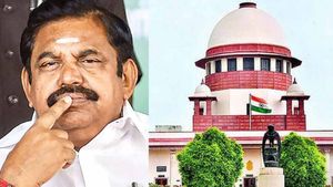 எடப்பாடி மீதான ரூ.4800 கோடி டெண்டர் முறைகேடு வழக்கு ஒத்திவைப்பு.. லஞ்ச ஒழிப்பு துறை பரபரப்பு வாதம் 