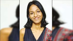 பிரபல தனியார் மருத்துவ கல்லூரி விடுதியில் மாணவி தற்கொலை.. உருக்கமான கடிதம் சிக்கியது 