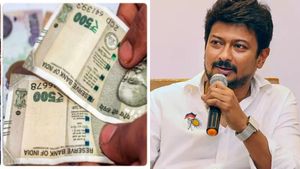 மகளிர் உரிமைத் தொகை ரூ.1000.. உதயநிதி சொன்ன சூப்பர் மேட்டர்! அந்த அம்சத்தை கவனிச்சீங்களா? 