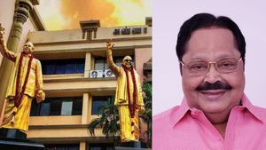 நெல்லை மாநகராட்சி கவுன்சிலர்களை கட்டம் கட்டிய துரைமுருகன்! 4 பேர் திமுகவிலிருந்து சஸ்பெண்ட்! 