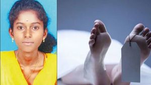 சேலத்தில் ஆசை ஆசையாய் பைக்கில் பார்க்க வந்த காதலன்.. நடந்த சோகம்.. காதலி செய்த விபரீதம் 