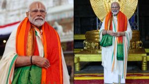  நெற்றியில் நாமம்.. திருப்பதி ஏழுமலையானை வழிபட்ட பிரதமர் மோடி.. வேண்டியது என்ன?