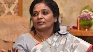  மக்களுக்கு இந்தி புரிவதில்லை.. மத்திய அரசின் திட்டங்களுக்கு தமிழில் பெயர் வையுங்கள்! ஆளுநர் தமிழிசை