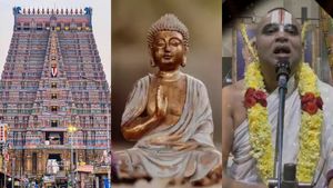  புத்தர் சிலையை திருடினாரா திருமங்கை ஆழ்வார்.. ஸ்ரீரங்கம் மதில் சுவர் பற்றிய ஆன்மீக பேச்சால் சர்ச்சை