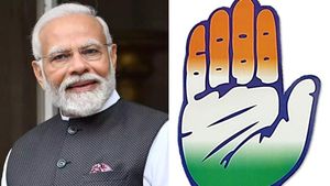 அம்பேத்கரை 2 முறை வெற்றிபெற விடாமல் தடுத்ததே காங்கிரஸ் தான்! விளாசிய பிரதமர் மோடி.. திரும்பும் ‛கை’ 