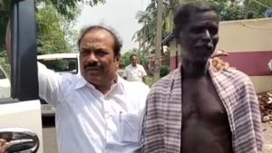 நண்பன் ஒருவன் வந்த பிறகு.. விண்ணை தொடலாம் உந்தன் சிறகு! வந்த வழியை மறக்காத அமைச்சர் சி.வி.கணேசன்! 